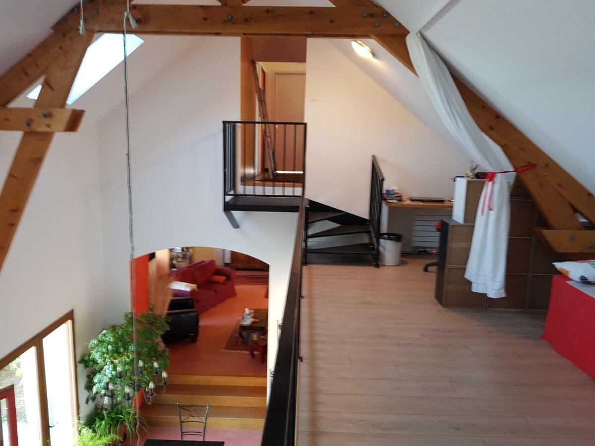 Les Pinguelles Bed and Breakfast Le Donjon Exteriör bild